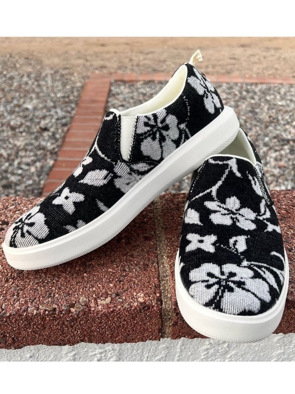 NWT, NWOB $150 Woolloomooloo × Hoffman “Byron” Merino Wool Slip-On